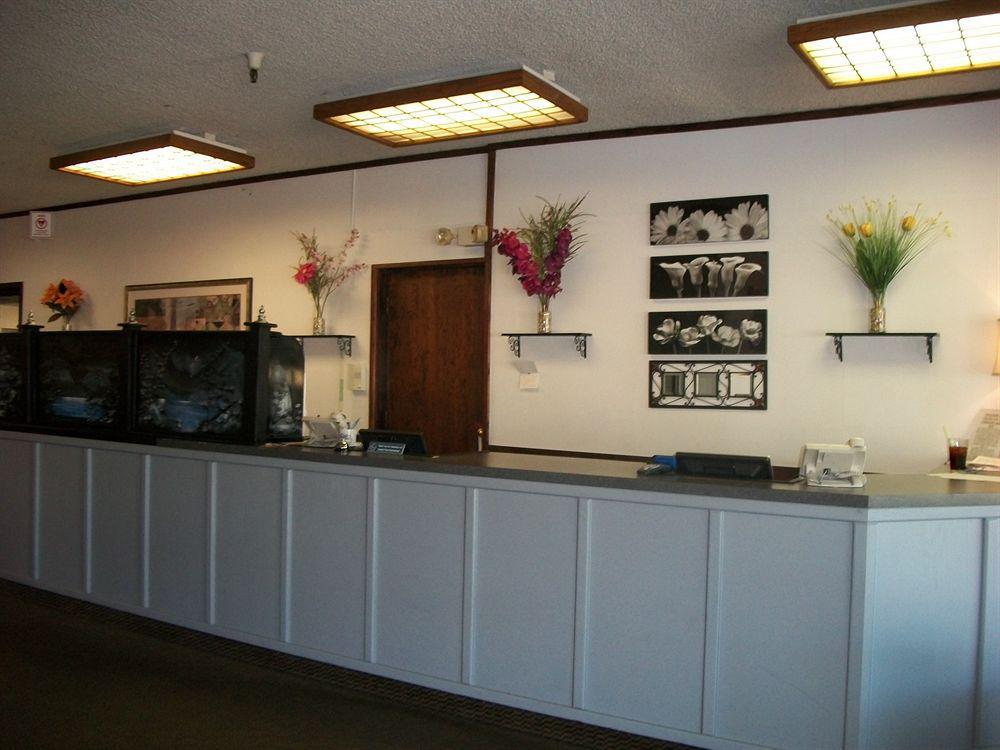 Guesthouse Inn & Suites Eugene/Springfield Exterior photo